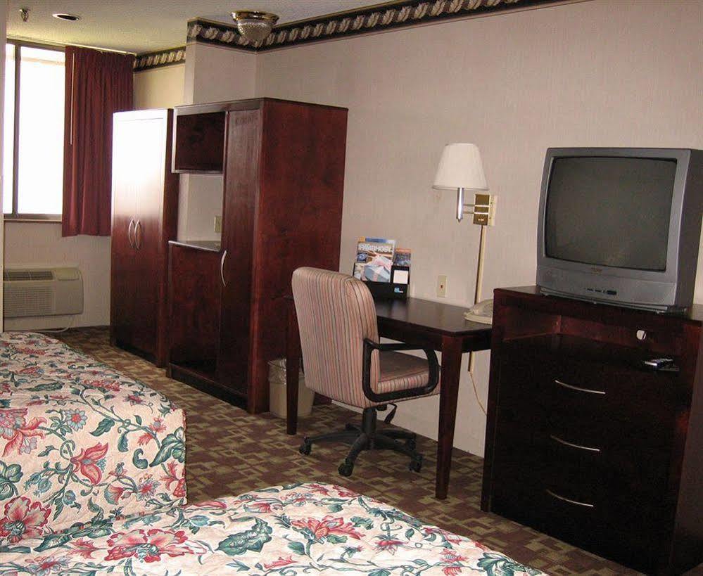 The Atrium Hotel And Conference Center Springdale Esterno foto